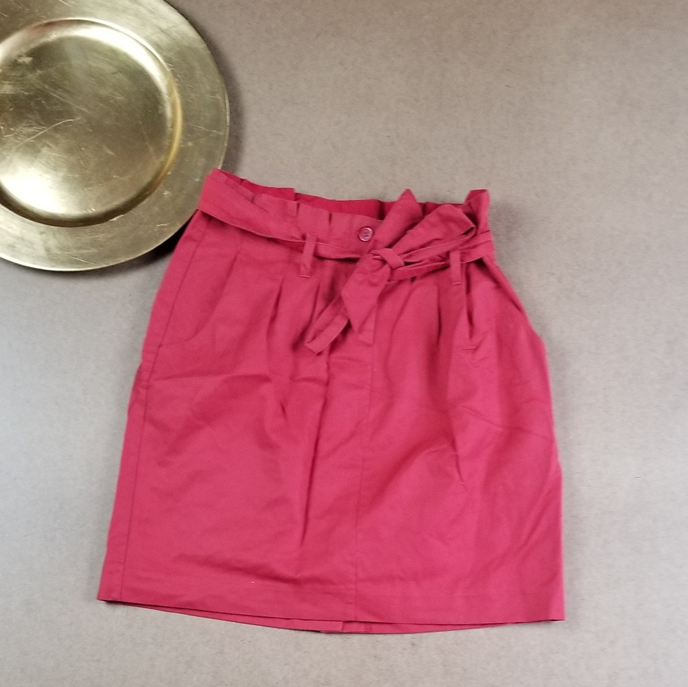 Banana Republic sinch waist red skirt size 2
